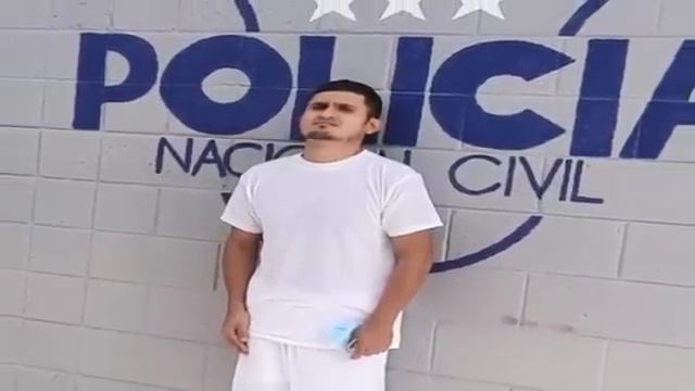palabrero de la 18 de loudes colon alias el AZTECA capturado pandillero de la MS encuentran dinero смотреть онлайн