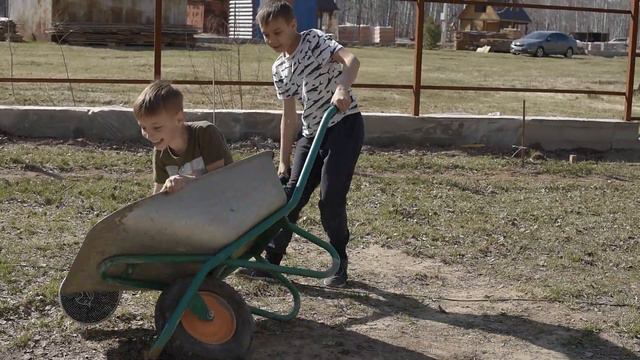 Хорошо на даче смотреть онлайн