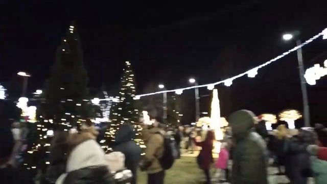 Старт зимних праздников. 1 декабря 2021. Молдова. Кишинев. смотреть онлайн