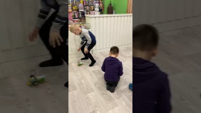всеобщее движение роботов.mp4 смотреть онлайн