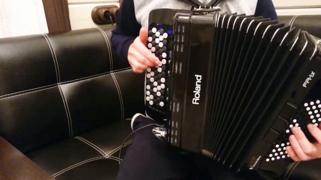 "Бесаме мучо" на баяне Roland fr-1x (Besame mucho) смотреть онлайн