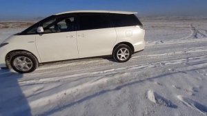 Toyota estima hybrid 4wd