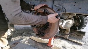УРАЛ-5557: Ревизия ходовой части.
