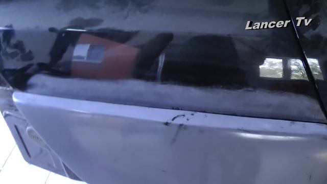 Accolade GT400 приклеили накладки