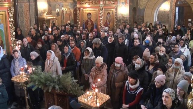 Неделя о мытаре и фарисее. Воскресная проповедь протоиерея Виктора Сандар. смотреть онлайн