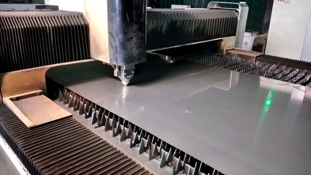 Нержавеющий короб для коптильни. смотреть онлайн