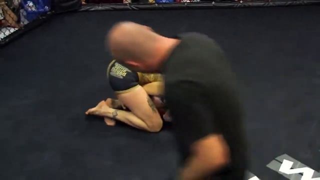 MMA Girls Melissa Timmer vs Jessica Watts1 смотреть онлайн