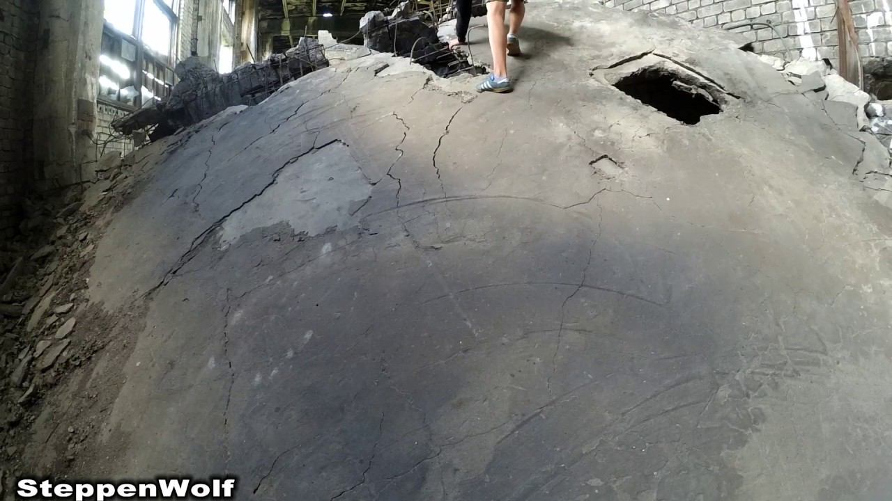 Старая котельная на исходе дней / местные по тихому мародёрят / Калязин смотреть онлайн