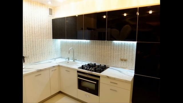 Черно-Белая Кухня Хай-Тек на 9,2 кв. (с Холодильником и Посудомойкой) смотреть онлайн