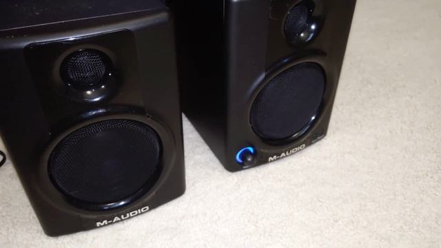 M Audio Speakers смотреть онлайн
