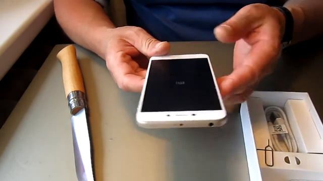 XIAOMI REDMI 4x смотреть онлайн