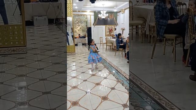 Әкесі мен қызы..... смотреть онлайн