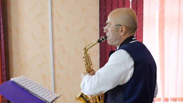 НОВОГОДНИЙ ОНЛАЙН-КОНЦЕРТ SAXONLINE И КОНСТАНТИНА ВОЛКОВИЧА