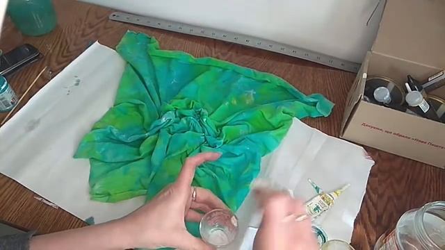 Красим ткани. Рисуем по ткани. Красим ткани акриловыми красками. Как и чем рисовать по ткани? смотреть онлайн