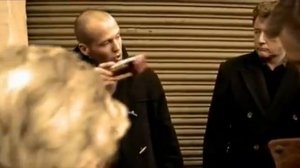 MTFMLV / Бейкон продает украшения на улице (Гоблинский перевод) | Карты,деньги,два ствола .