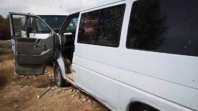 Car For Parts - Volkswagen TRANSPORTER 1997 2.4L 55kW Diesel смотреть онлайн