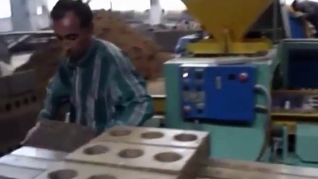 Минилиния производства грунтоблоков из грунта и сапропеля смотреть онлайн