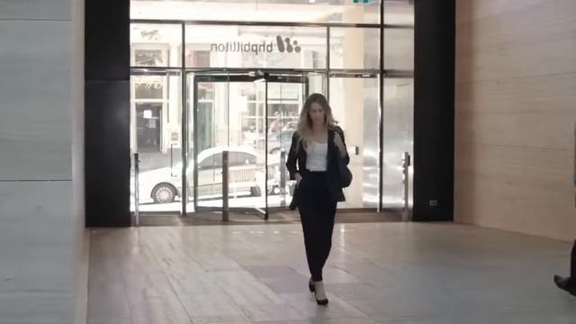 myFirst Fone S2 - Wearable Tracker Smartphone for kids with 3G Voice & Video Calls and GPS tracking смотреть онлайн