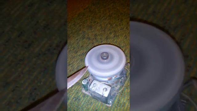Самодельное точило из двигателя от магнитофона смотреть онлайн