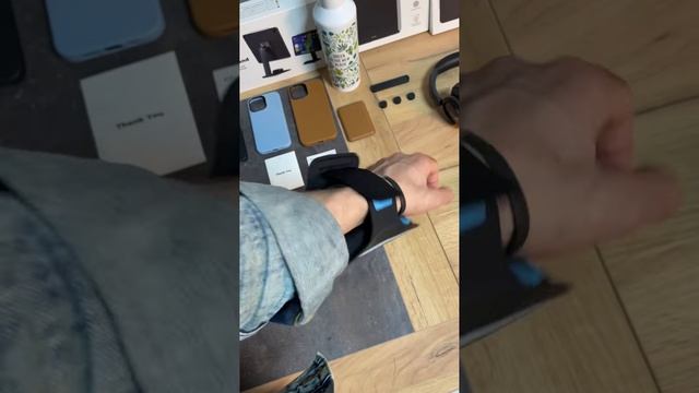 Чехол для телефона на руку для бега и спорта (Черный) / лучший чехол для бега / смотреть онлайн