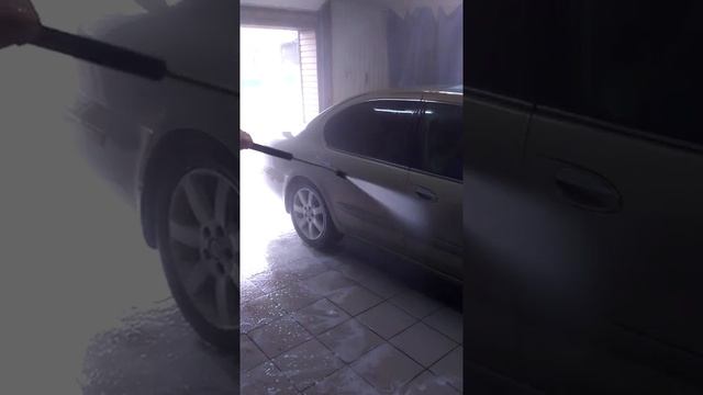 Как смывается гуашь с машины