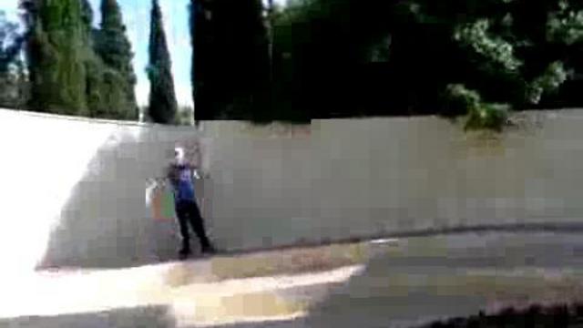 Прикольный трюк с Крисби смотреть онлайн