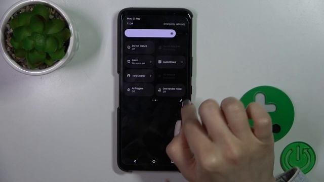 How to Turn On / Turn Off the NFC on ASUS ROG Phone 7 смотреть онлайн