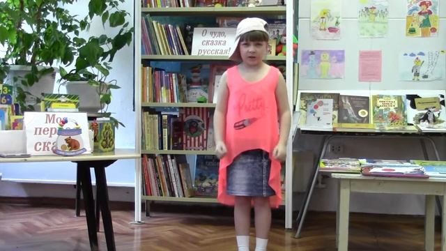 Сурикова Елизавета - Л.Уланова - Стихотворение про огромную мыху смотреть онлайн