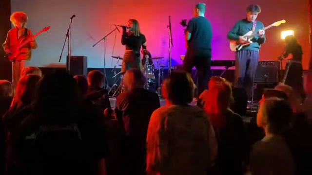 bad idea- girl in red(cover) смотреть онлайн