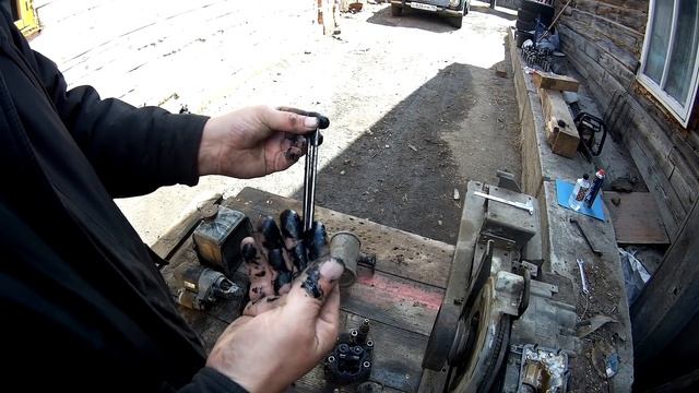 Восстанавливаем дизель "KUBOTA"Разбираем. смотреть онлайн