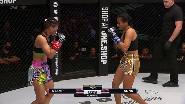 Stamp Fairtex vs. Anna Jaroonsak | ONE Championship Full Fight смотреть онлайн