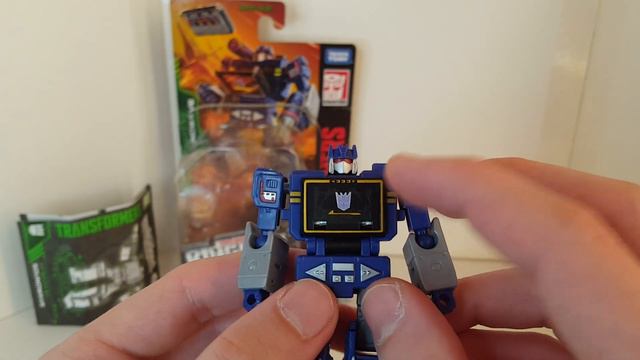 Transformers Kingdom Core Class Soundwave - Один Из Лучших??? - [Трансфобзоры] смотреть онлайн