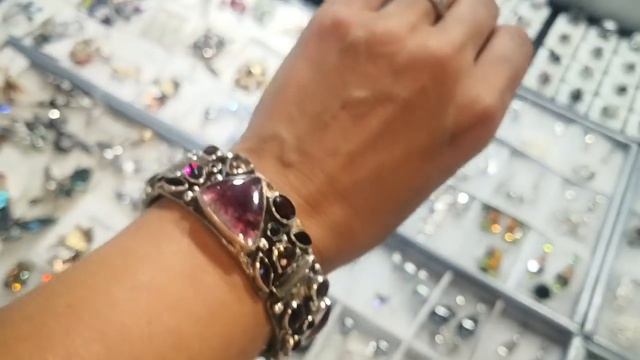 ✨ЯЛТА✨ ВЫСТАВКА САМОЦВЕТОВ💎 АВТОРСКИЕ УКРАШЕНИЯ💎 смотреть онлайн