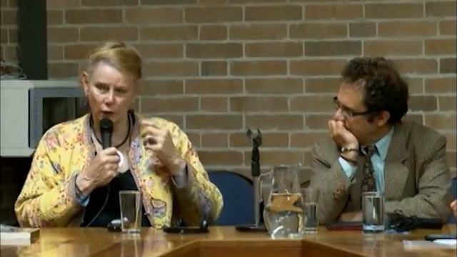 Conversatorio sobre Género y Economía con Deirdre McCloskey смотреть онлайн