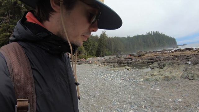 У наметі на березі океану | Sombrio Beach, Британська Колумбія смотреть онлайн