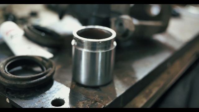 Ремонт тормозов | Nissan Fuga смотреть онлайн