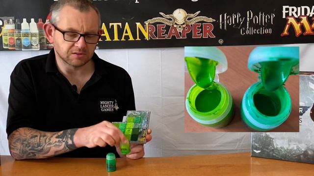 Citadel Tesseract Glow V’s Hexwraith Flame & what basecoats work best? - glow effect for miniatures смотреть онлайн