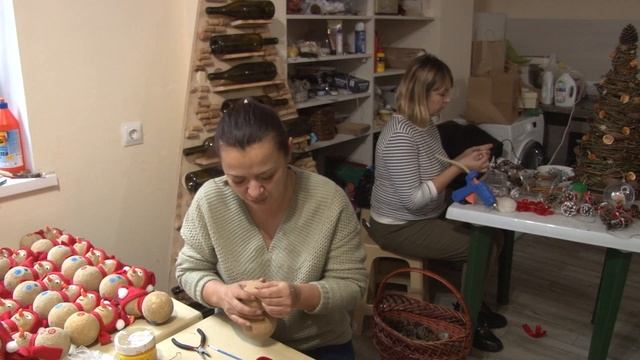 Новогоднюю елку Анапы украсит семья песковиков смотреть онлайн