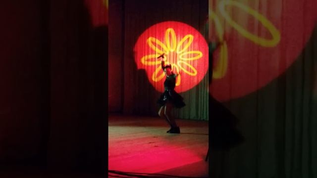 Вечер тютелька в тютельку ( точь в точь) Олайне смотреть онлайн