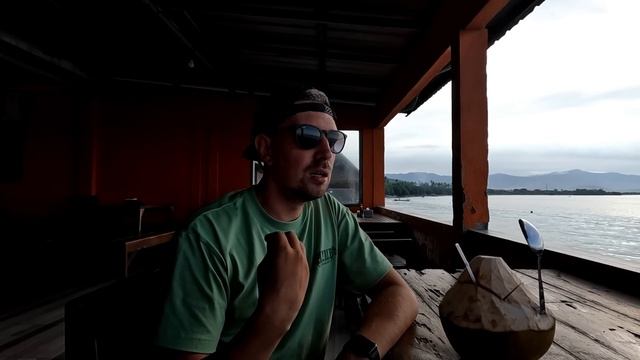 Бали - первые впечатления. Цены, еда, жилье. смотреть онлайн