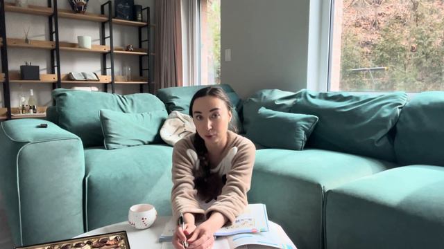 Korea Home Vlog | уютный домашний влог из Кореи | читаем в саду | о языковых курсах и корейском