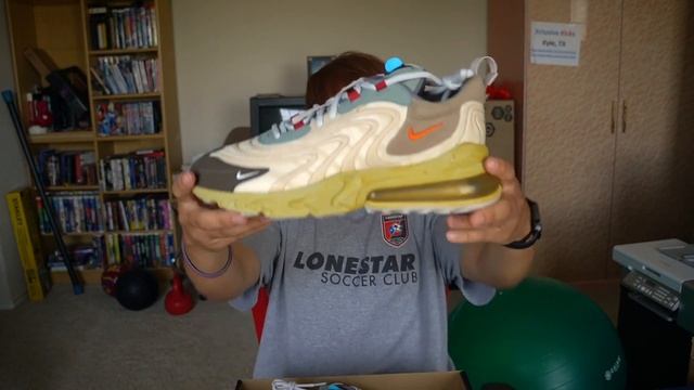 Travis Scott Air Max 270 React Unboxing with video on foot and pictures! смотреть онлайн