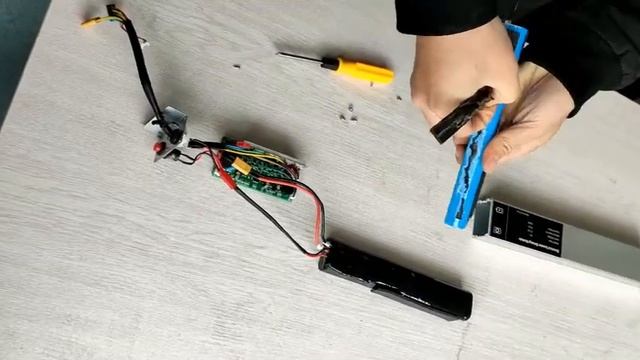 How to replace battery of Icewheel E9E9s electric power assisted kick scooter смотреть онлайн