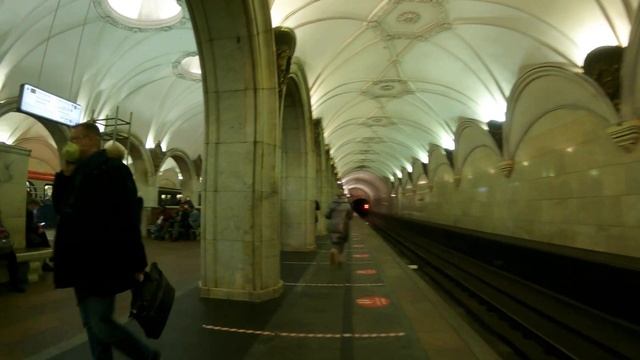 Станция метро Павелецкая (Замоскворецкая линия) ► Московский метрополитен смотреть онлайн