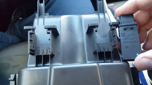 #6# Opel Astra J - Ön Konsola USB Port Montajı