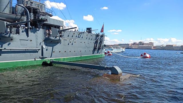 Санкт-Петербурге крейсер Аврора смотреть онлайн