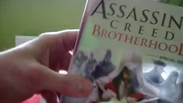 Assassin's Creed Brotherhood (360) & Prince of Persia HD Trilogy (PS3) Unboxing смотреть онлайн