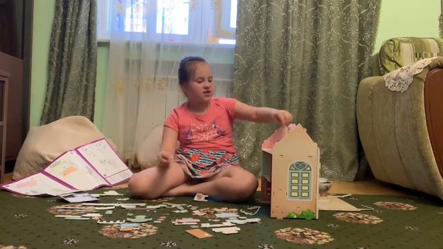 Купили кукольный домик! Распаковка и обзор! Собирали долго! смотреть онлайн