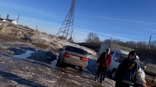 КИРА МЕДВЕДЕВА/ПОКУПКА МАШИНЫ И АВАРИЯ В ТОТ ЖЕ ДЕНЬ смотреть онлайн