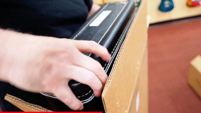 Unboxing 5 Masterbuilt guitars from Fender Custom Shop смотреть онлайн